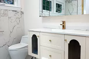 110 Edgell Rd, Framingham, MA 01701 - Photo 27