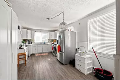 250-252 Winsor Street, Ludlow, MA 01056 - Photo 21