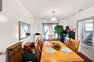 250252 Winsor St, Ludlow, MA 01056 - Photo 11