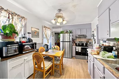 250-252 Winsor Street, Ludlow, MA 01056 - Photo 17