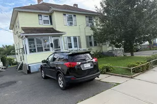 250252 Winsor St, Ludlow, MA 01056 - Photo 1