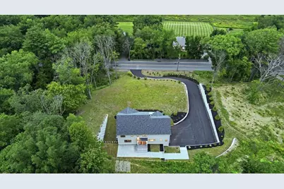 161 Bridge St, Hamilton, MA 01982 - Photo 3