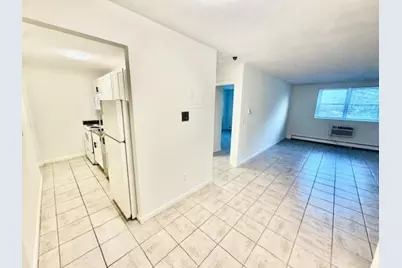 80 Cambridge #23, Woburn, MA 01801 - Photo 1