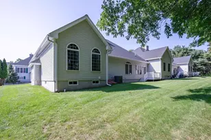 30 Holly Ln, Dracut, MA 01826 - Photo 27