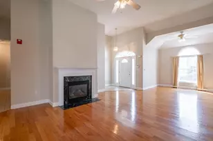 30 Holly Ln, Dracut, MA 01826 - Photo 21