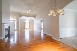 30 Holly Ln, Dracut, MA 01826 - Photo 19
