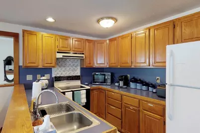48 Southampton #B, Westhampton, MA 01027 - Photo 7