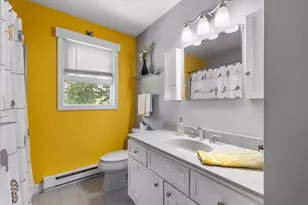 39 Elm St, Auburn, MA 01501 - Photo 19