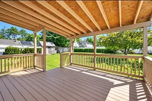 133 Denwall Dr, Springfield, MA 01119 - Photo 15