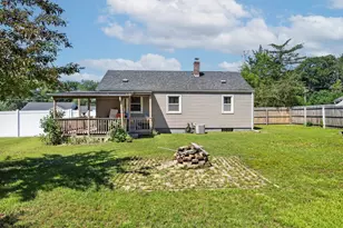 133 Denwall Dr, Springfield, MA 01119 - Photo 3