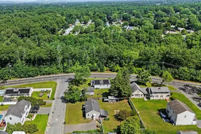 133 Denwall Dr, Springfield, MA 01119 - Photo 17