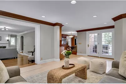72 Beverly Rd, Brookline, MA 02467 - Photo 19