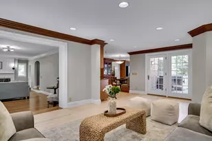 72 Beverly Rd, Brookline, MA 02467 - Photo 19