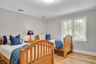 72 Beverly Rd, Brookline, MA 02467 - Photo 31