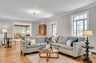 72 Beverly Rd, Brookline, MA 02467 - Photo 5
