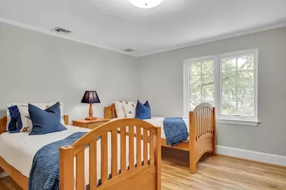 72 Beverly Rd, Brookline, MA 02467 - Photo 31