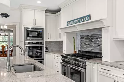 8 Border St, Scituate, MA 02066 - Photo 7