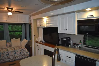 33-35 Wareham #55, Carver, MA 02330 - Photo 7