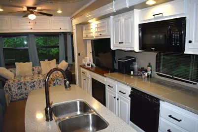 33-35 Wareham #55, Carver, MA 02330 - Photo 9