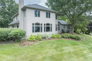 82 Mountain View Dr, Belchertown, MA 01007 - Photo 5