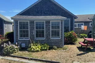 658 Shore Rd, Truro, MA 02652 - Photo 1