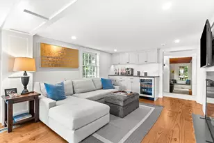 151 Oakland St, Wellesley, MA 02481 - Photo 9