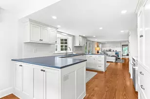 151 Oakland St, Wellesley, MA 02481 - Photo 7