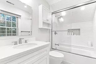 151 Oakland St, Wellesley, MA 02481 - Photo 23