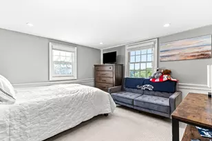 151 Oakland St, Wellesley, MA 02481 - Photo 29