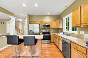 18 Daffodil Ct, Grafton, MA 01560 - Photo 9