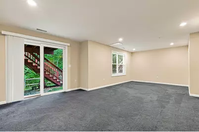 18 Daffodil Ct #18, Grafton, MA 01560 - Photo 35