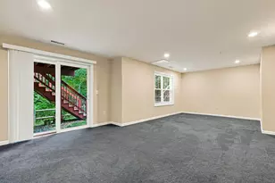 18 Daffodil Ct, Grafton, MA 01560 - Photo 35