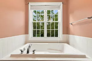 18 Daffodil Ct, Grafton, MA 01560 - Photo 25