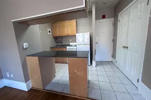 879 Beacon St, Boston, MA 02215 - Photo 17