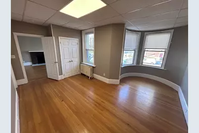 879 Beacon St #21, Boston, MA 02215 - Photo 1