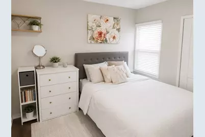 3 Evergreen Ave #3, Somerville, MA 02145 - Photo 9