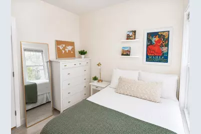 3 Evergreen Ave #3, Somerville, MA 02145 - Photo 5
