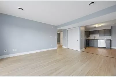 244 Mount Vernon St #9, Lawrence, MA 01843 - Photo 9