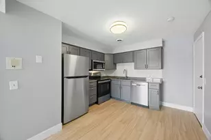 244 Mt Vernon St, Lawrence, MA 01843 - Photo 9