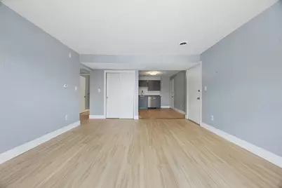 244 Mount Vernon St #9, Lawrence, MA 01843 - Photo 5