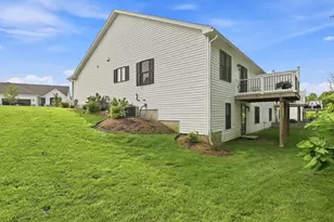 76 Villa Dr, Agawam, MA 01030 - Photo 41