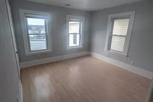 17 Ward St, Worcester, MA 01610 - Photo 3
