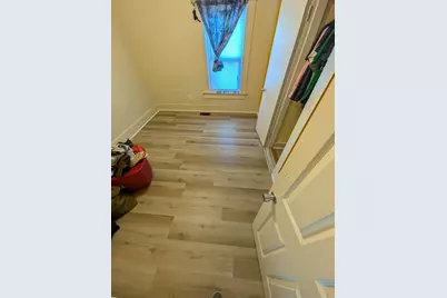 17 Ward St, Worcester, MA 01610 - Photo 11