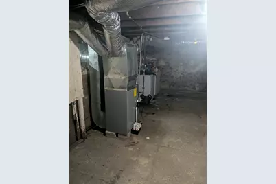 17 Ward St, Worcester, MA 01610 - Photo 17