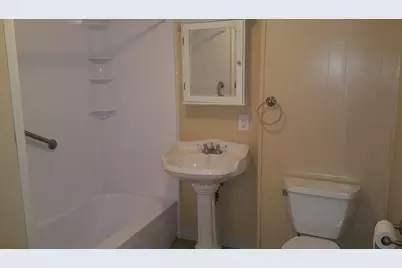 26 Jerome Pl, Leominster, MA 01453 - Photo 7
