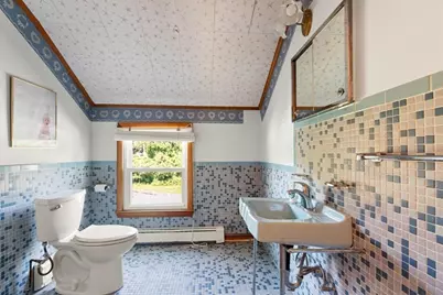 4 Mayflower, Stoneham, MA 02180 - Photo 27