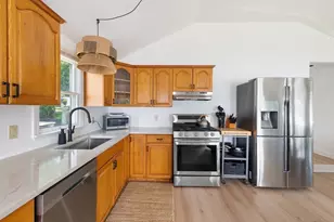 30 Overland Rd, Mashpee, MA 02649 - Photo 23