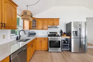 30 Overland Rd, Mashpee, MA 02649 - Photo 23