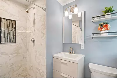 53 Bradford Rd, Framingham, MA 01701 - Photo 21