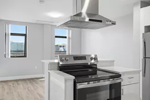 632 Centre St, Boston, MA 02139 - Photo 5